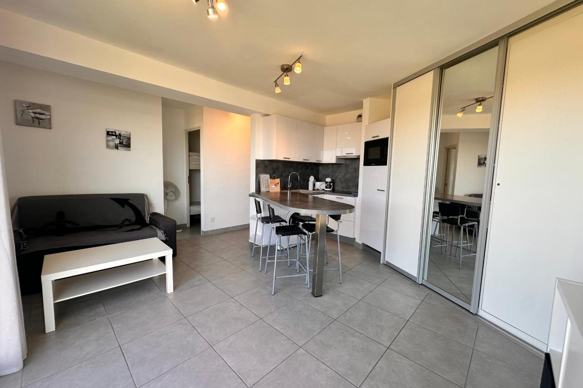 Les Pieds Dans Le Sable Appartement Vue Mer 1 Chambre 1 Cabine Le Grau-du-Roi Exterior photo